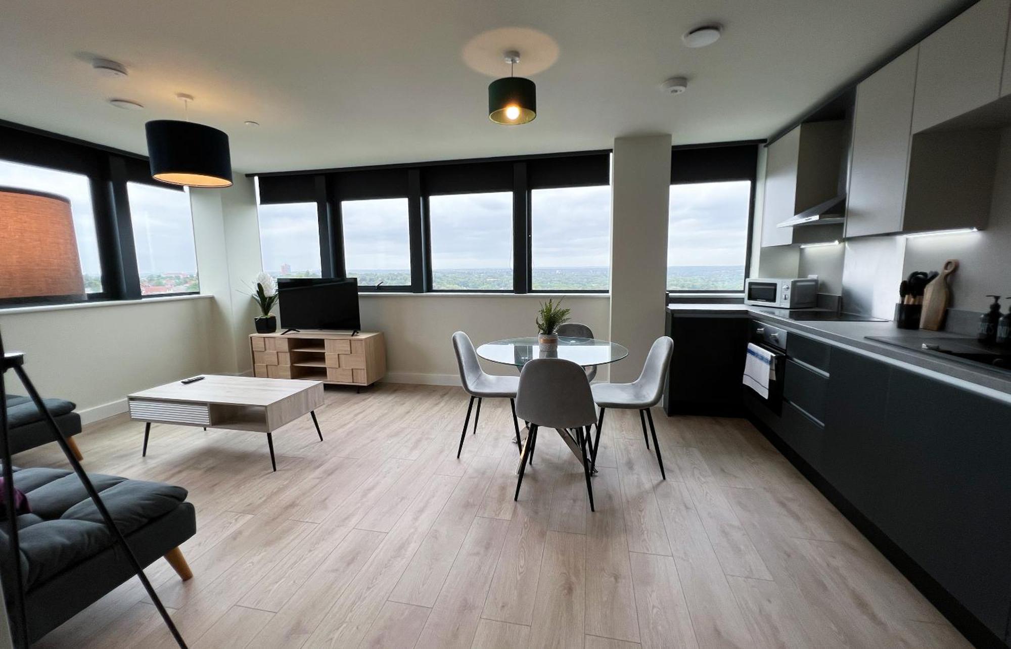 The Kaizen Apartment West Bromwich Phòng bức ảnh